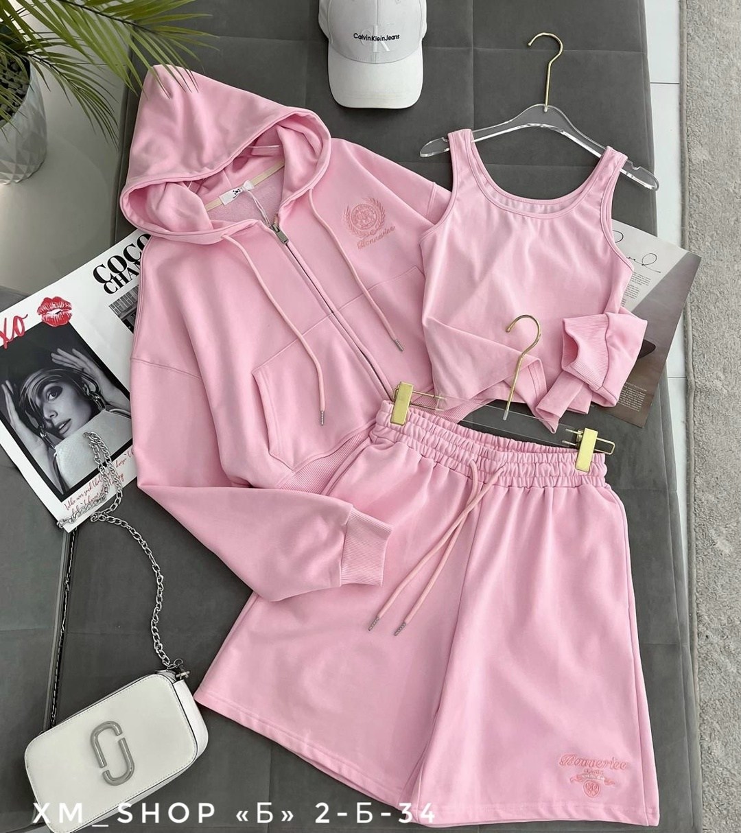 спортивный костюм женский,костюм на флисе,женские костюмы,спортивный костюм,женский спортивный костюм с шортами