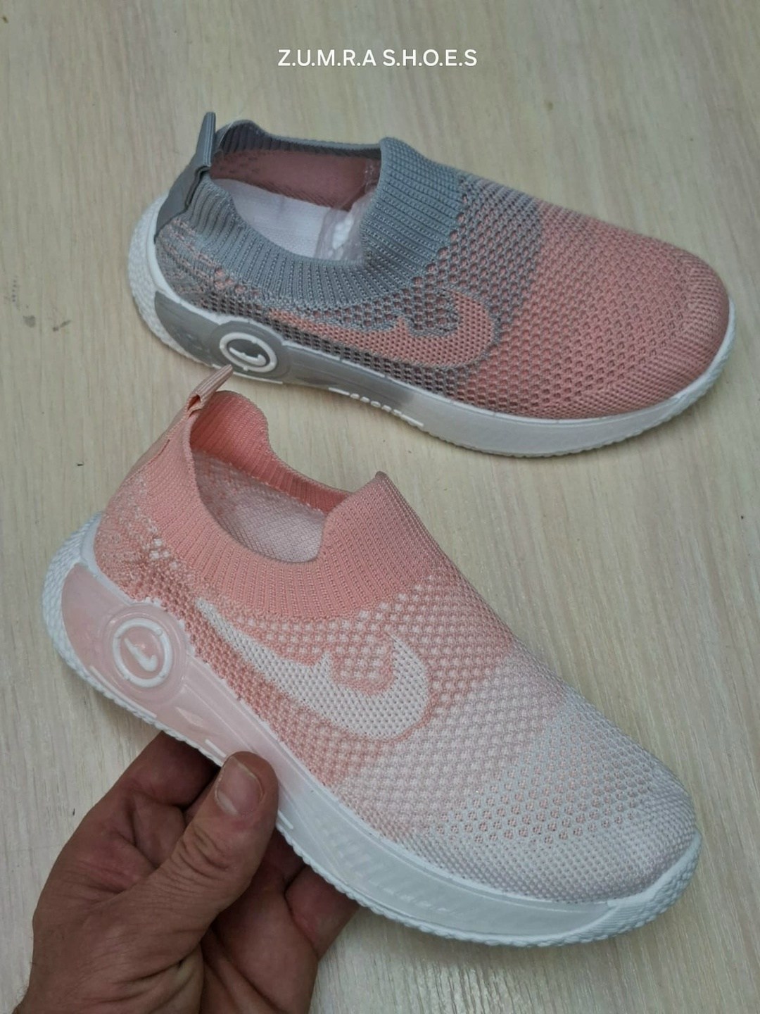 детские слипоны,кроссовки,спортивная ,повседневная ,повседневные кроссовки