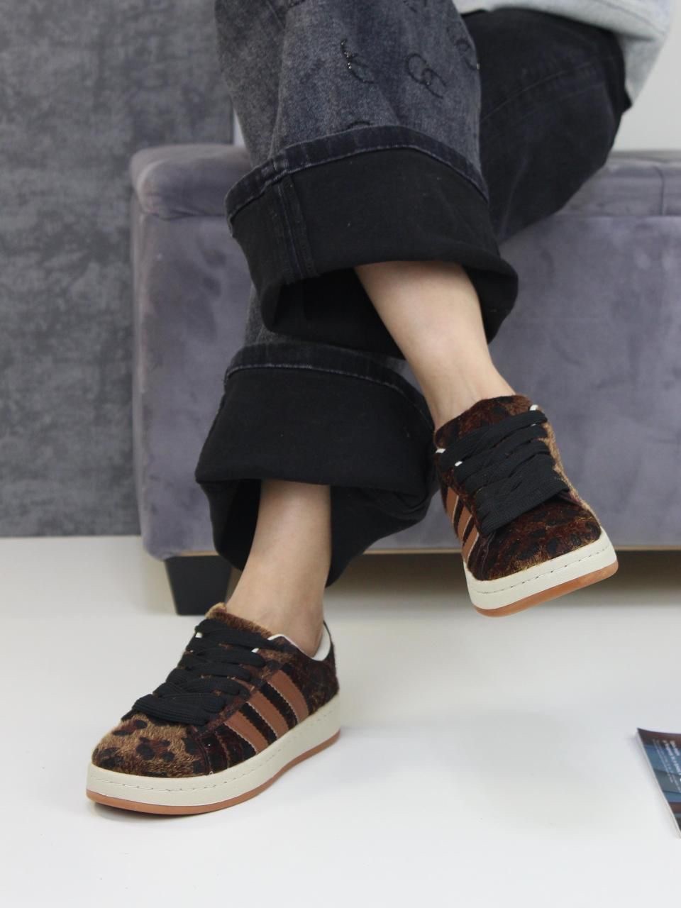 ,кроссовки женскиe,кроссовки леопардовые,модная женская ,кроссовки и кеды