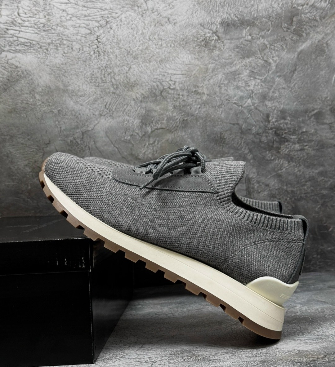 кроссовки текстильные brunello cucinelli,кроссовки brunello cucinelli,кроссовки мужские brunello cucinelli,brunello cucinelli кроссовки серые,мужские кроссовки