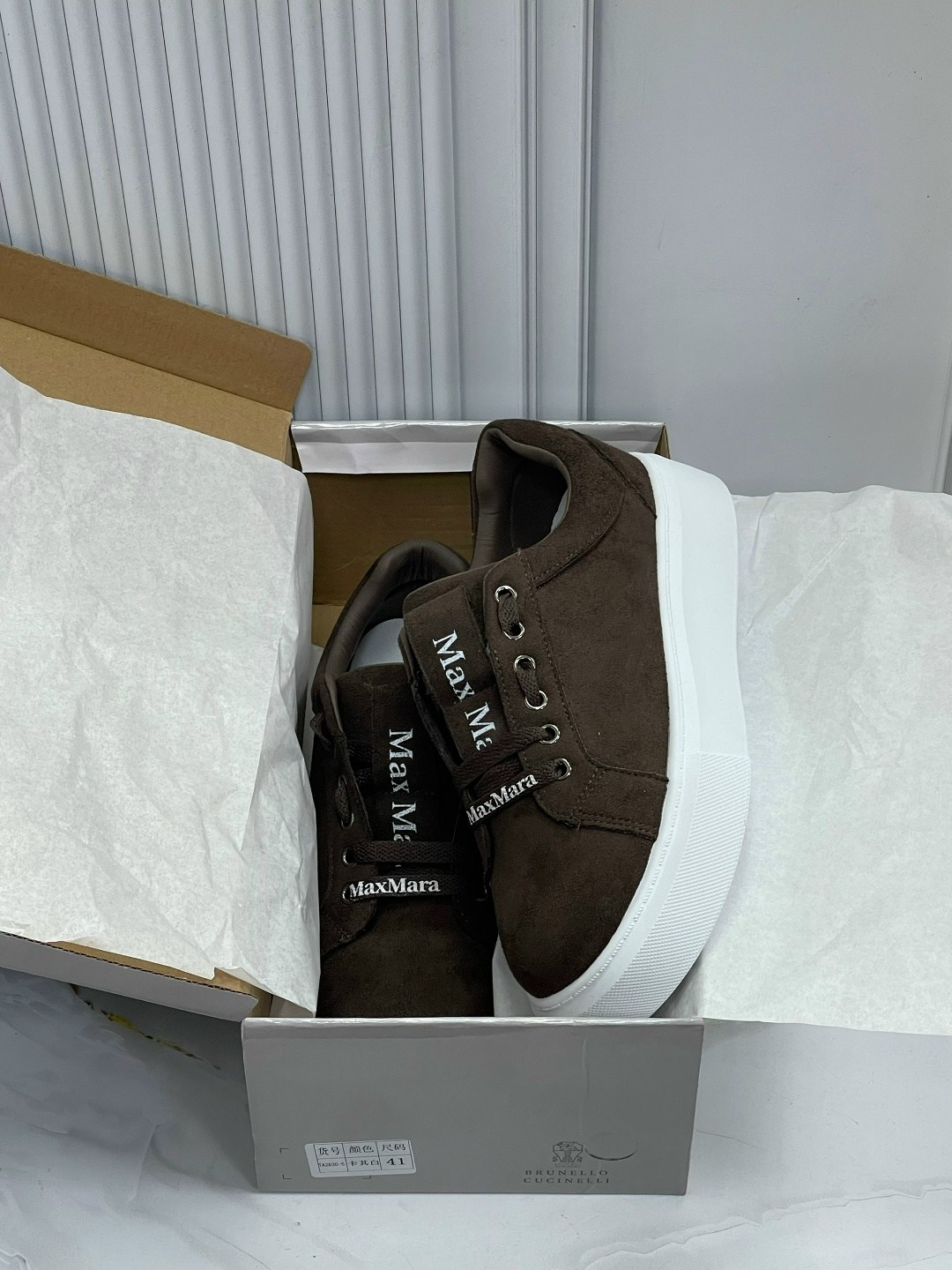 ,серые замшевые кеды,замшевые кеды,женские кроссовки,кеды женски