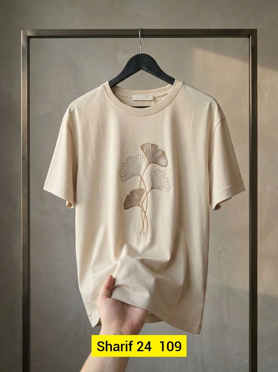 футболки модные,женская футболка,бежевая футболка,дизайн футболки,брендовые вещи