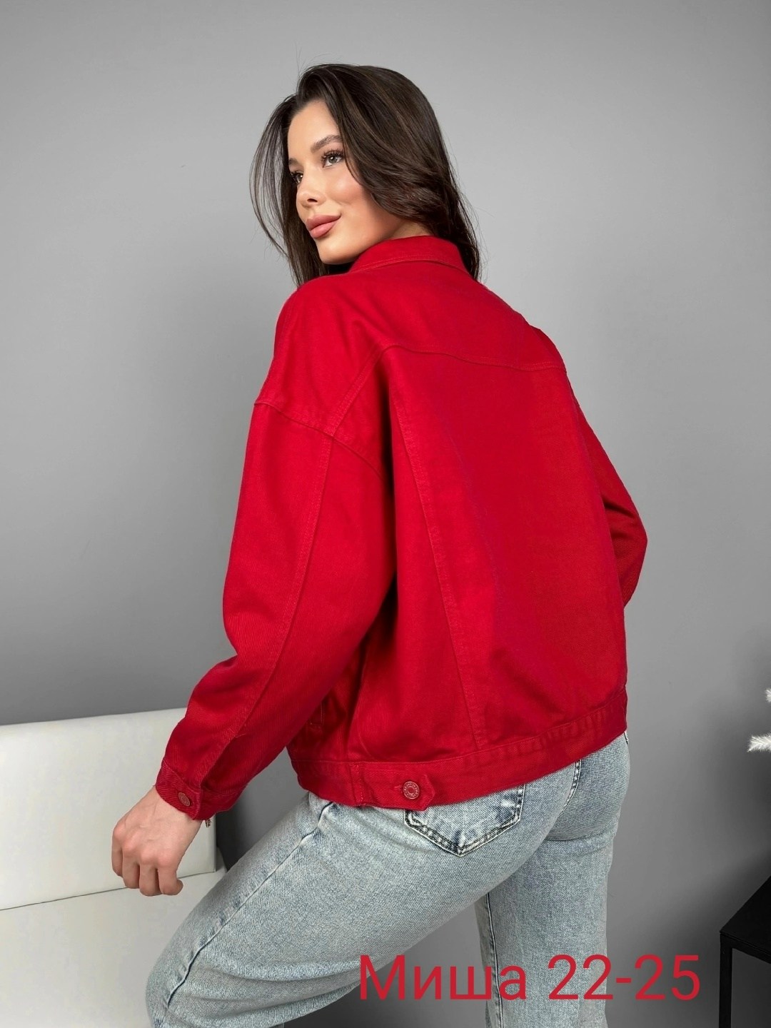 женская джинсовая куртка,джинсовая куртка,классическая джинсовая куртка женская,женская куртка,куртка джинсовая на пуговицах