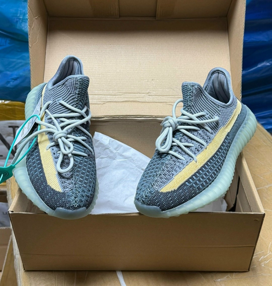 adidas yeezy boost 350 v2 hyperspace,adidas yeezy 350,adidas yeezy boost 350 v 2,adidas yeezy boost 350,yeezy boost 350 v 2