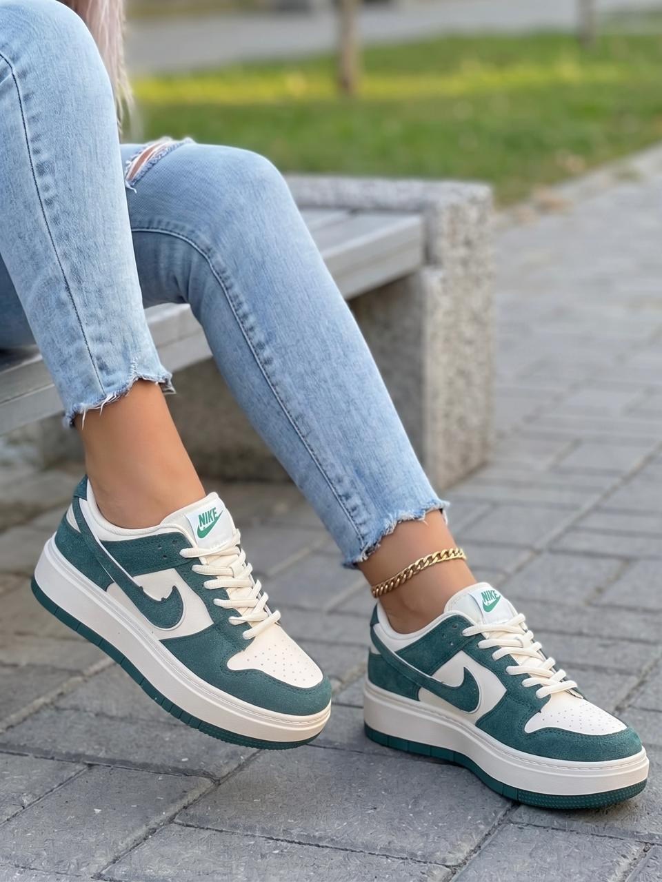 кроссовки,кроссовки женские,женские кроссовки nike,модные кроссовки,кроссовки модные женские