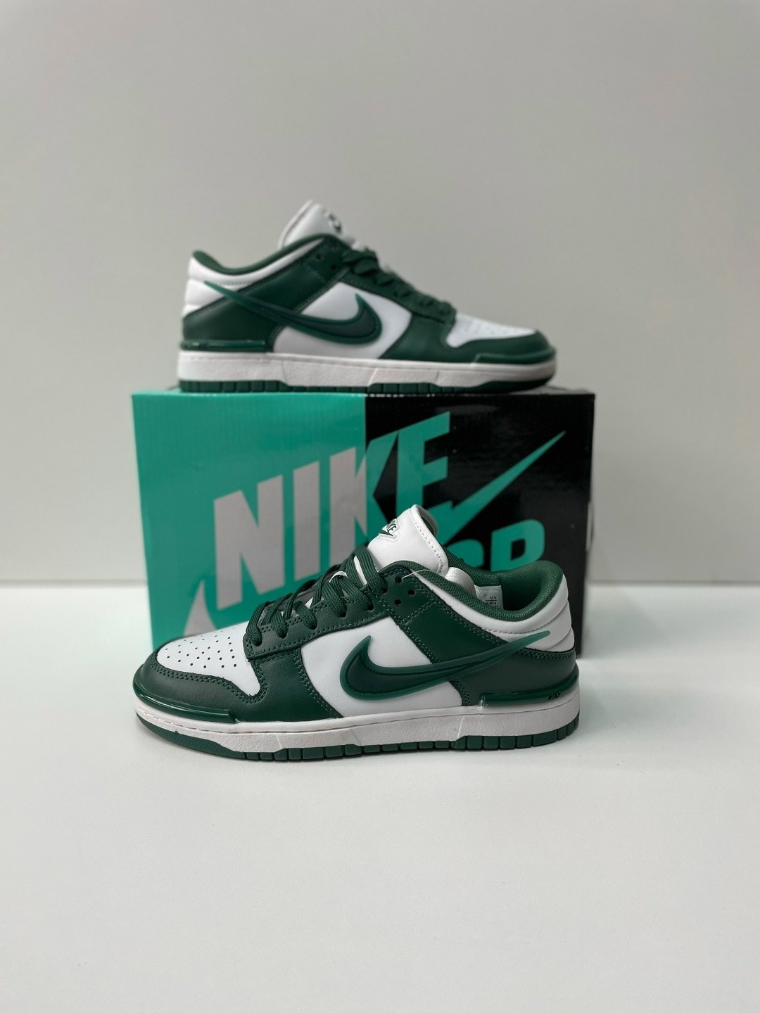 кроссовки,кроссовки nike dunk low gs 'michigan state' белый дубль,кроссовки nike sb dunk low,nike dunk low green,nike dunk low
