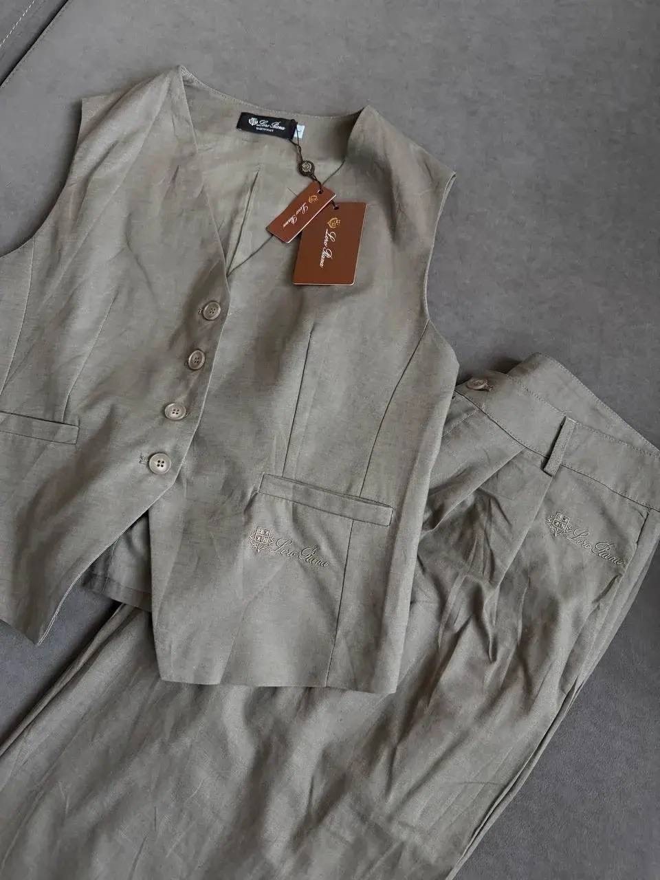 женский брючный костюм,жилет льняной,жилет женский,брючной костюм,льняной костюм с жилеткой женский