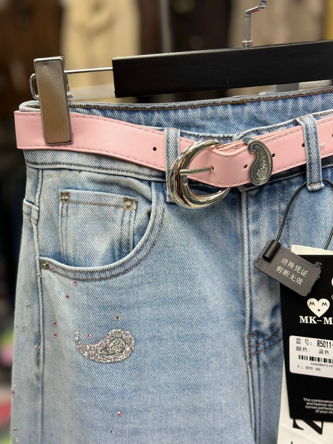 стильные джинсы,джинсы женские,джинсы брюки,джинсы,широкие джинсы