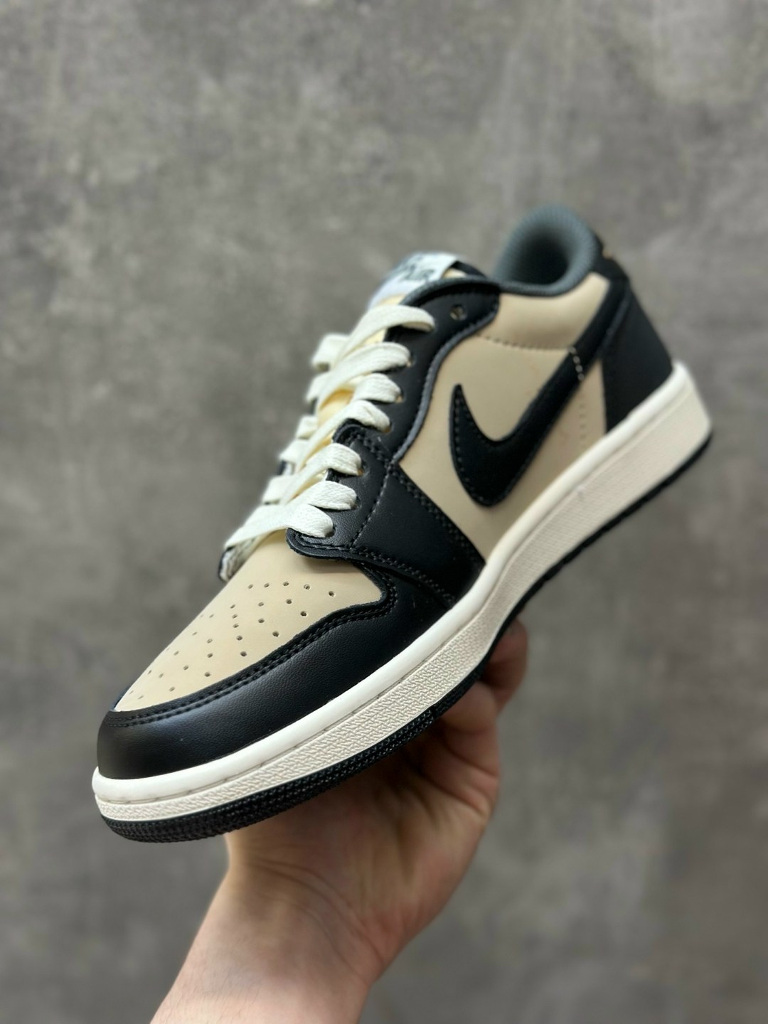 кроссовки nike air jordan 1 low x travis scott,кроссовки nike air jordan 1 low travis scott,nike air jordan 1 travis scott low,air jordan 1 low travis scott,кроссовки air jordan 1 low og из коллаборац