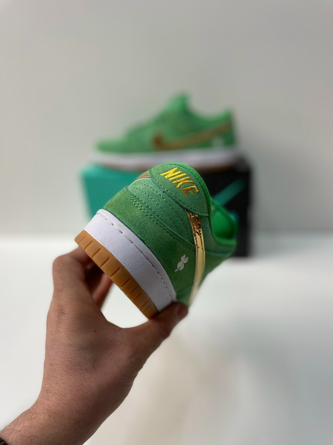 nike sb dunk low st. patrick's day,nike sb dunk low,nike sb dunk low pro st,кроссовки nike sb dunk low,nike sb dunk low pro