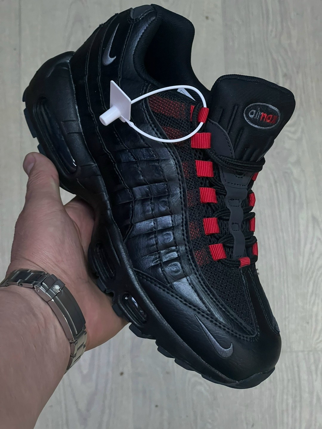 nike air max 95 black,кроссовки nike air max 95,nike air max 95 essential,nike air max 95 черные,nike air max 95