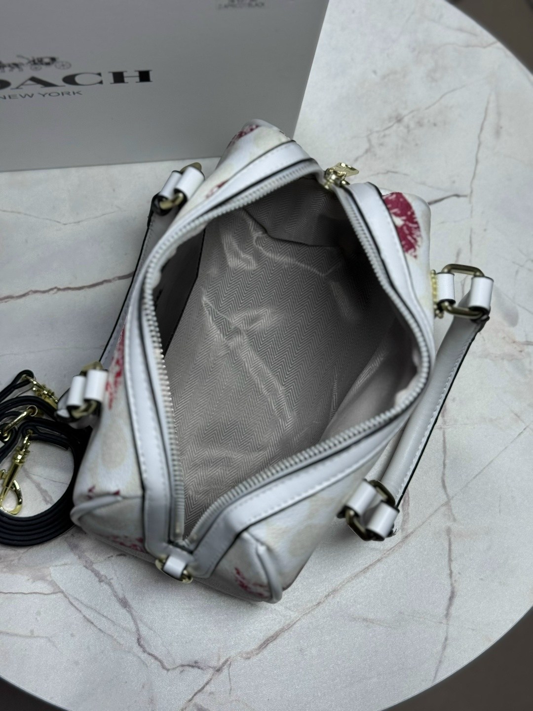 женская сумка coach,сумка coach,модная сумка,женская сумка в стиле coach,сумка