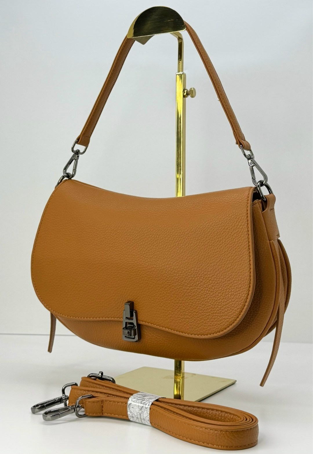 сумка,женская сумка,черная женская сумка,черная сумка,coccinelle сумка