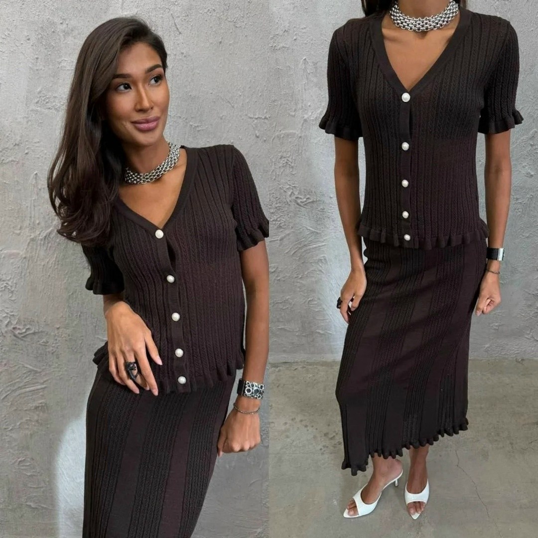 вязаный костюм с юбкой,костюм женский с юбкой вязаный,женские костюмы,костюм трикотажный с юбкой,женская кофта