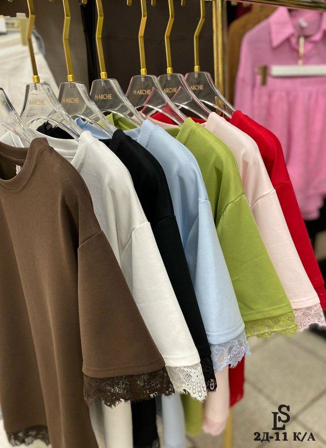 футболка с кружевами,футболка женская,футболки для женщин,футболка женская с кружевом,футболка с кружевными рукавами