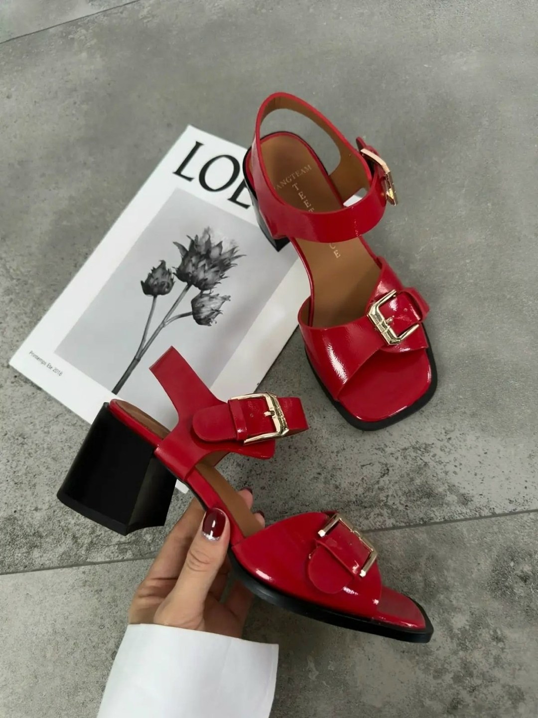 ,женские босоножки,босоножки на каблуках,босоножки лаковые,красные босоножки