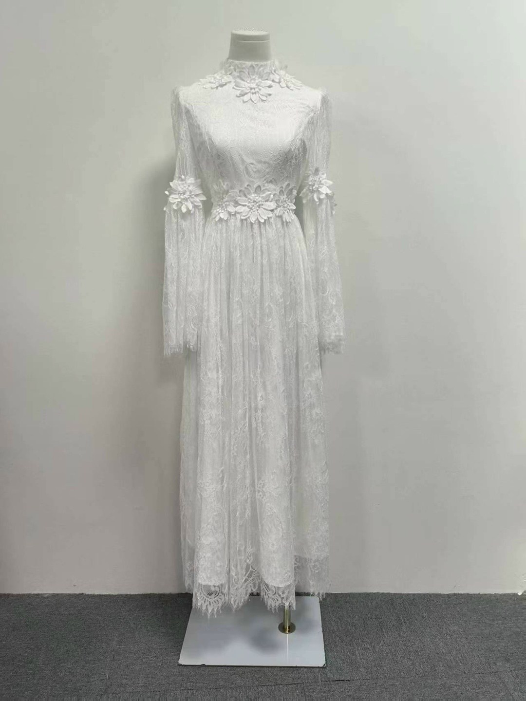 кружевное платье,свадебное платье кружевное,белое кружевное платье,длинное свадебное платье,платье свадебное