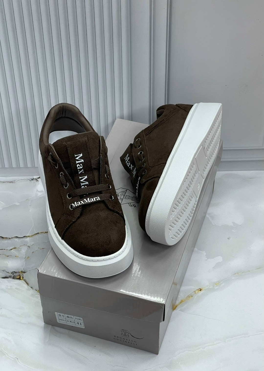 ,серые замшевые кеды,замшевые кеды,женские кроссовки,кеды женски