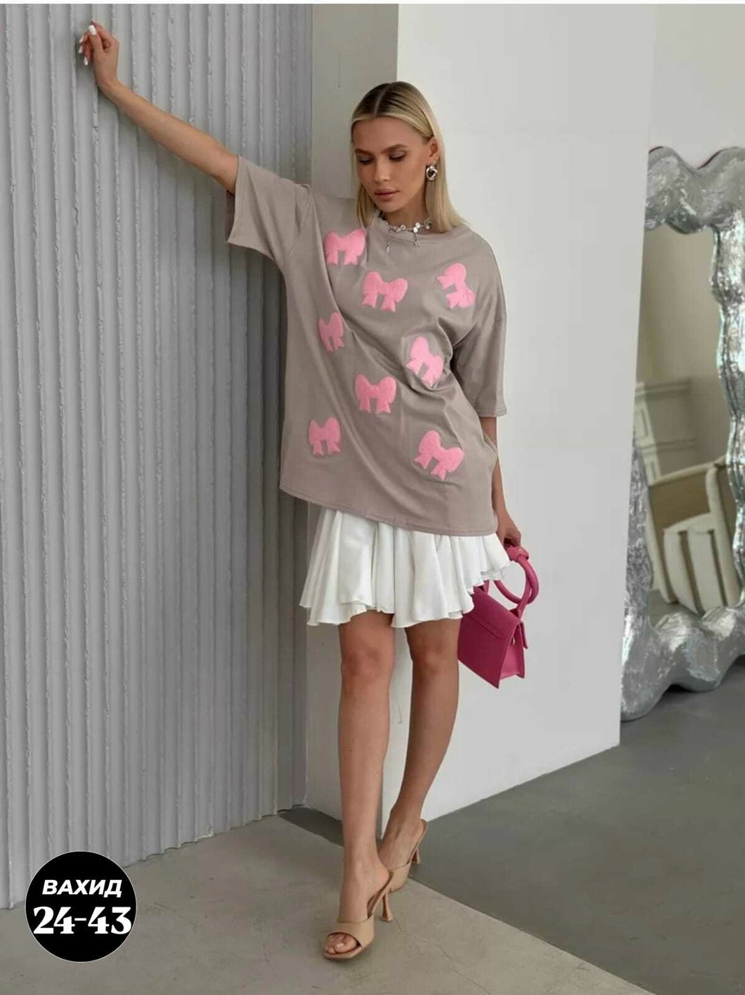 женская футболка оверсайз,женская футболка,оверсайз футболка,футболка оверсайз с сердечками,футболки оверсайз с принтами