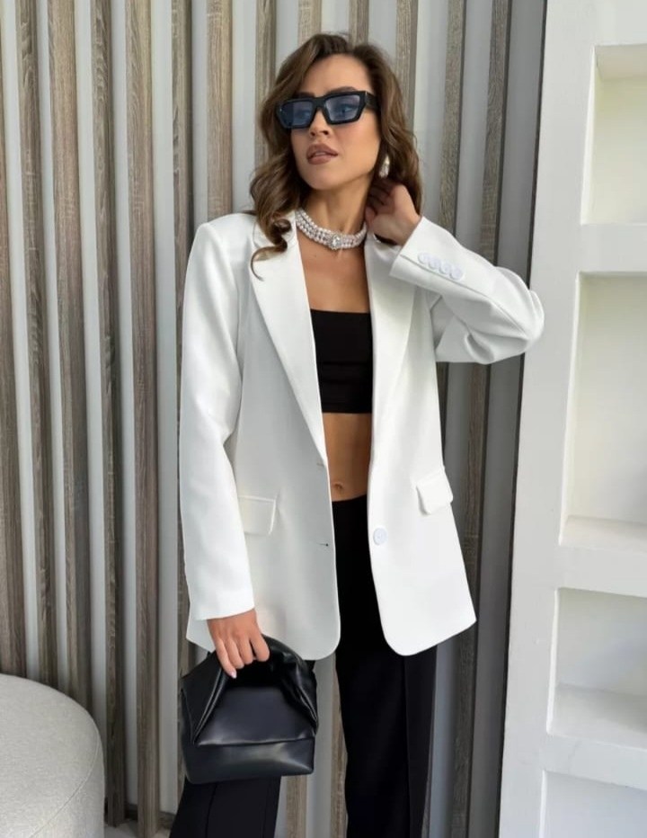 пиджак оверсайз удлиненный чикабосс цвет белый молочный,женский пиджак оверсайз удлиненный чикабосс 230102374,пиджак оверсайз удлиненный чикабосс 230102374,белый пиджак оверсайз,пиджак оверсайз удлине