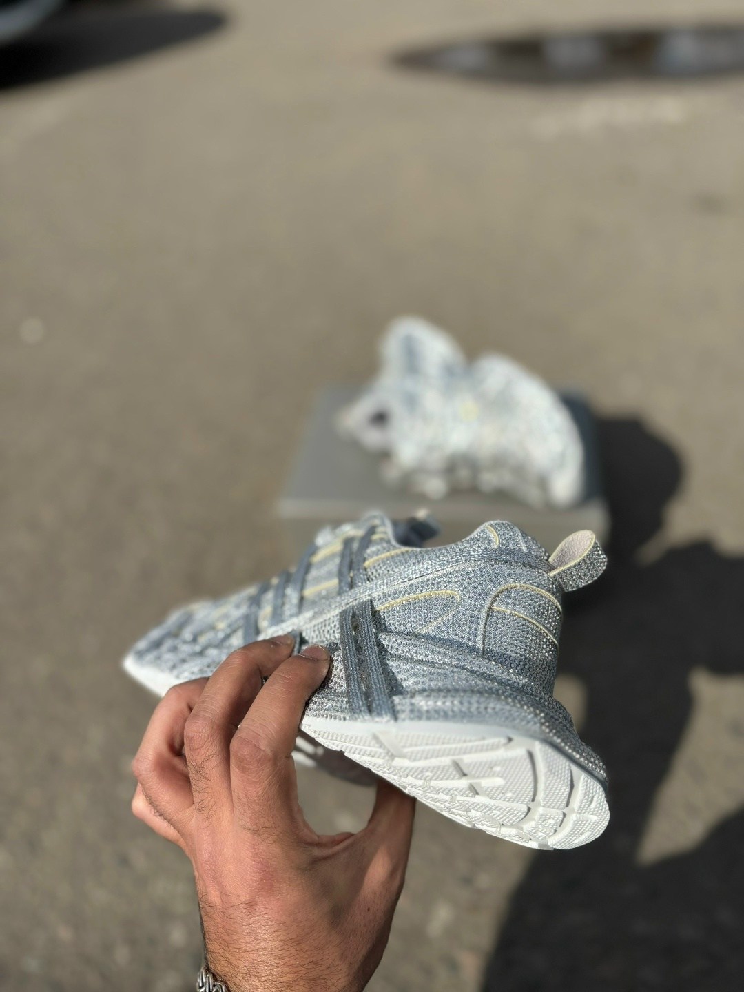 кроссовки женские balenciaga,женские кроссовки,кроссовки модные,блестящие кроссовки,кроссовки balenciaga