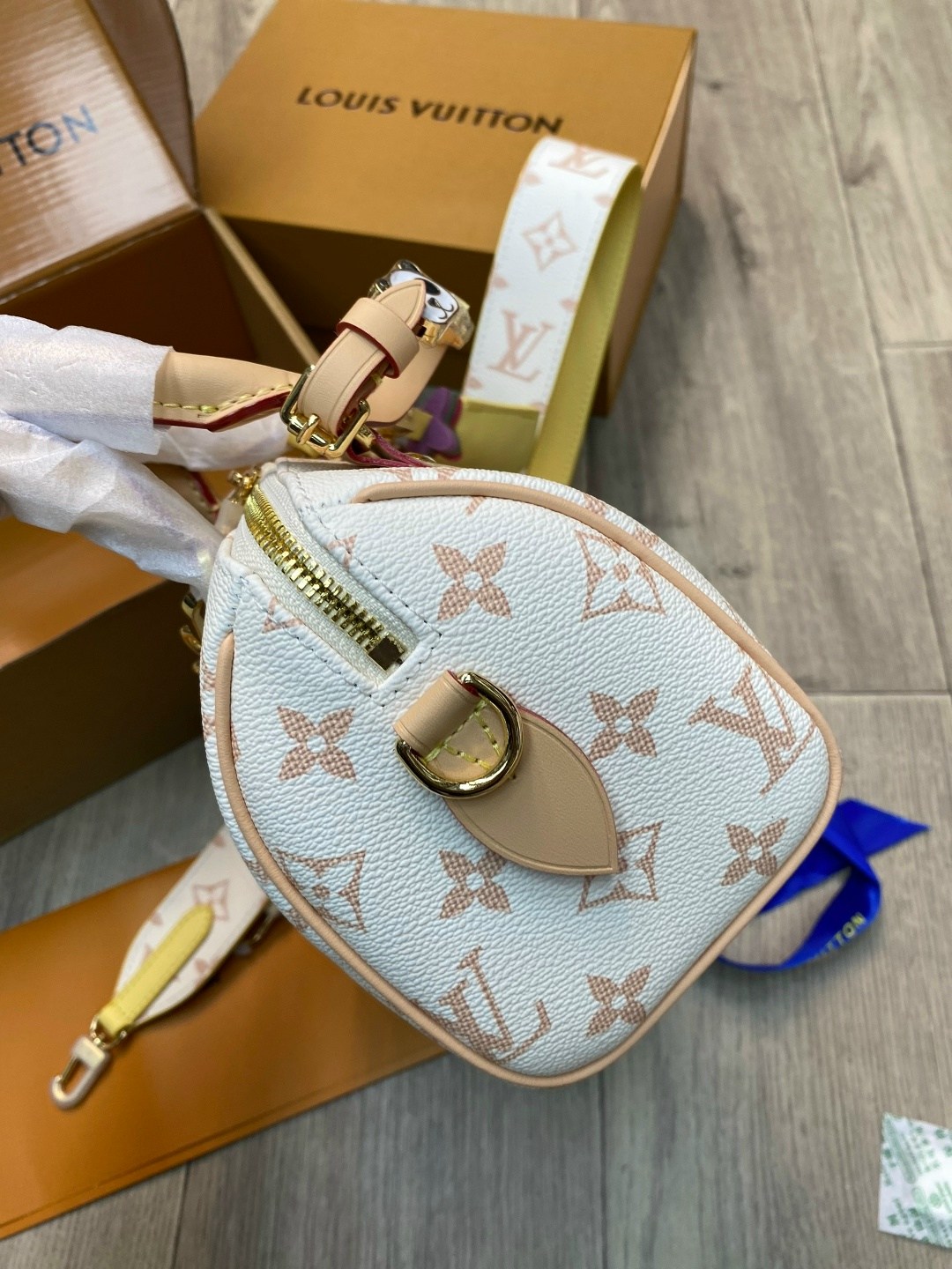 louis vuitton сумка на плечо,cумка louis vuitton,louis vuitton женская сумка,сумка,комплект сумка