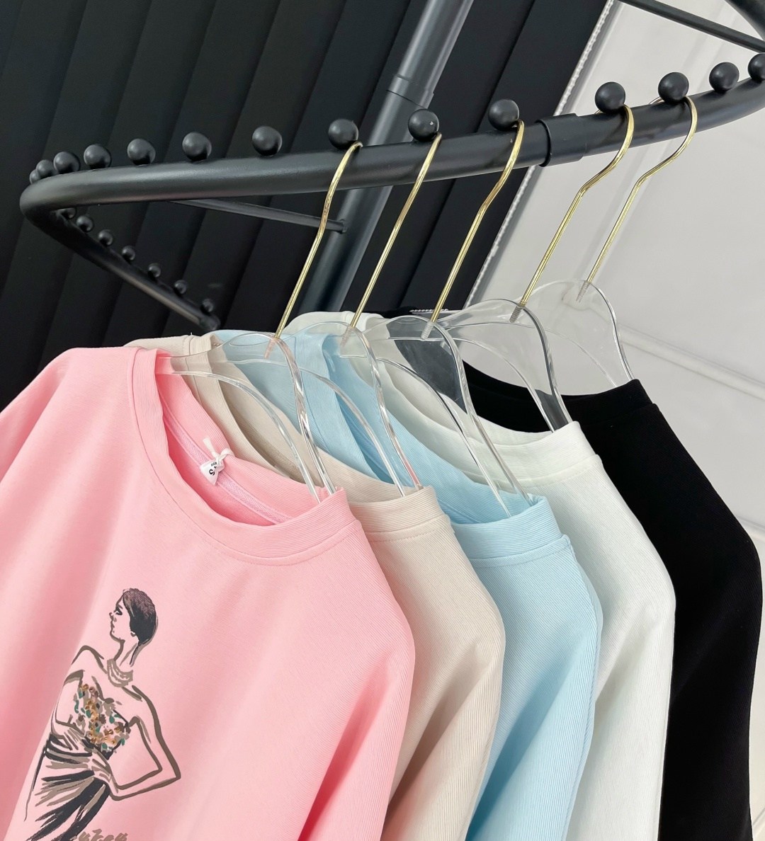 футболки женская,футболки женская оверсайз,футболки женские с принтом,футболки дизайн