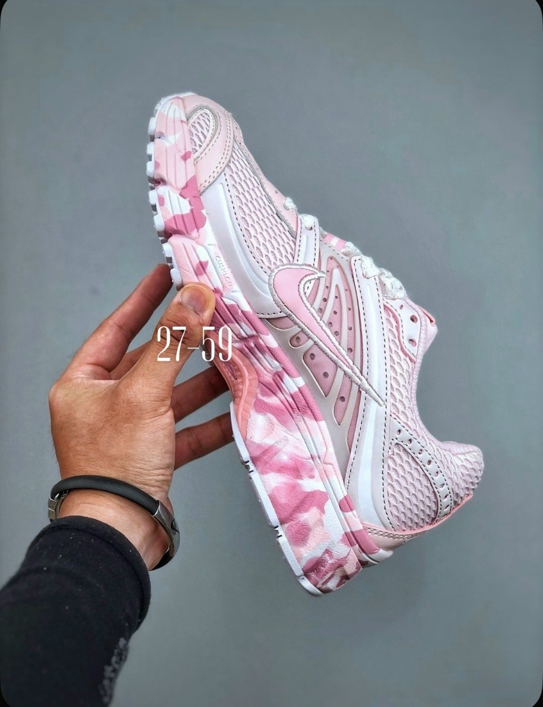 nike кроссовки,кроссовки женский мужской,женские кроссовки,спортивная ,кроссовки женские nike