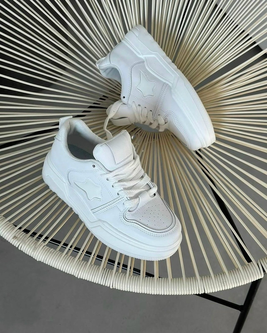 ,кроссовки женскиe,кроссовки для девушек,кроссовки женские кеды,белые кроссовки