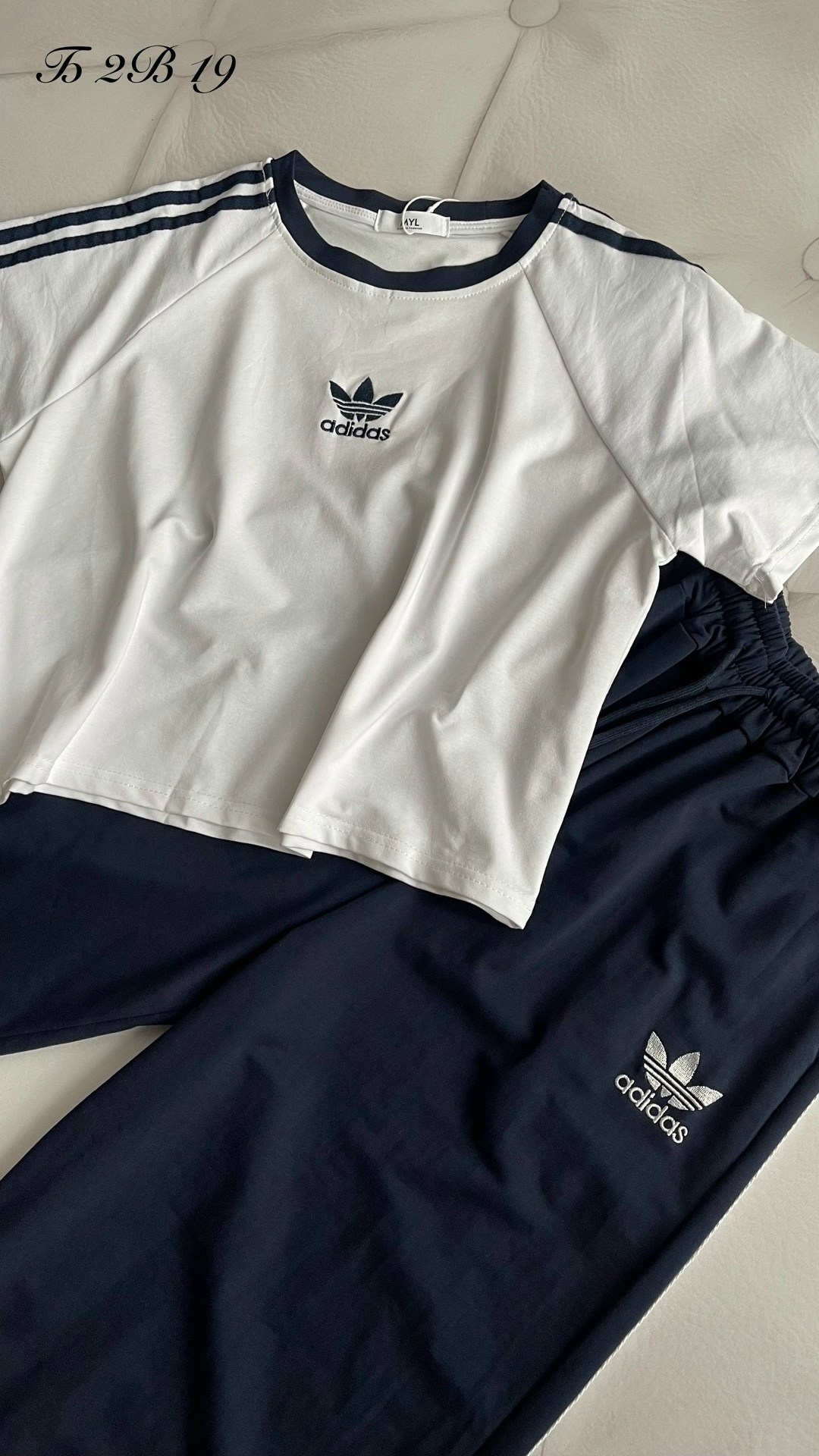 костюм спортивный женский,костюм спортивные женские костюмы,костюм женский,спортивный костюм,костюм женский адидас