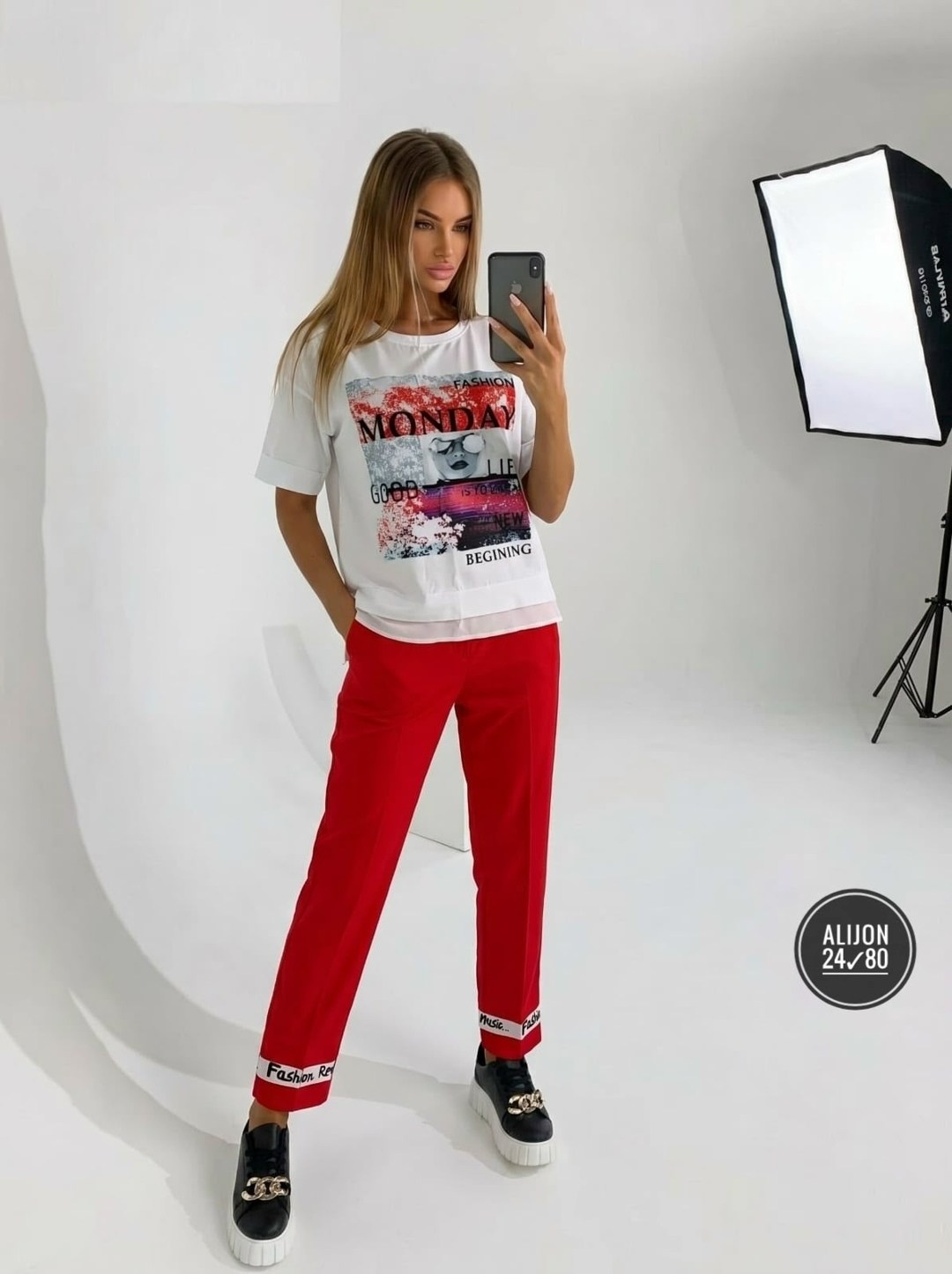 костюм модный,костюм с брюками,женские костюмы,летние женские костюмы,костюм