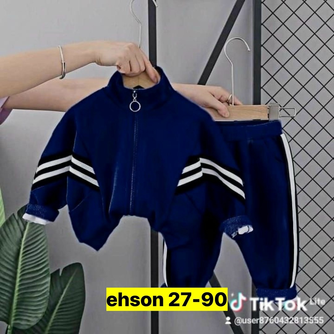 cпортивный костюм для мальчика,спортивный костюм детский,комплект одежды для мальчика,cпортивный костюм для малыша,детские спортивные костюмы