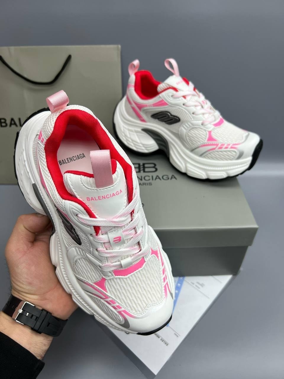 кроссовки женские balenciaga,кроссовки баленсиага cargo sneaker 10xl,кроссовки balenciaga,спортивная  в стиле balenciaga cargo sneaker,повседневная спортивная  balenciaga