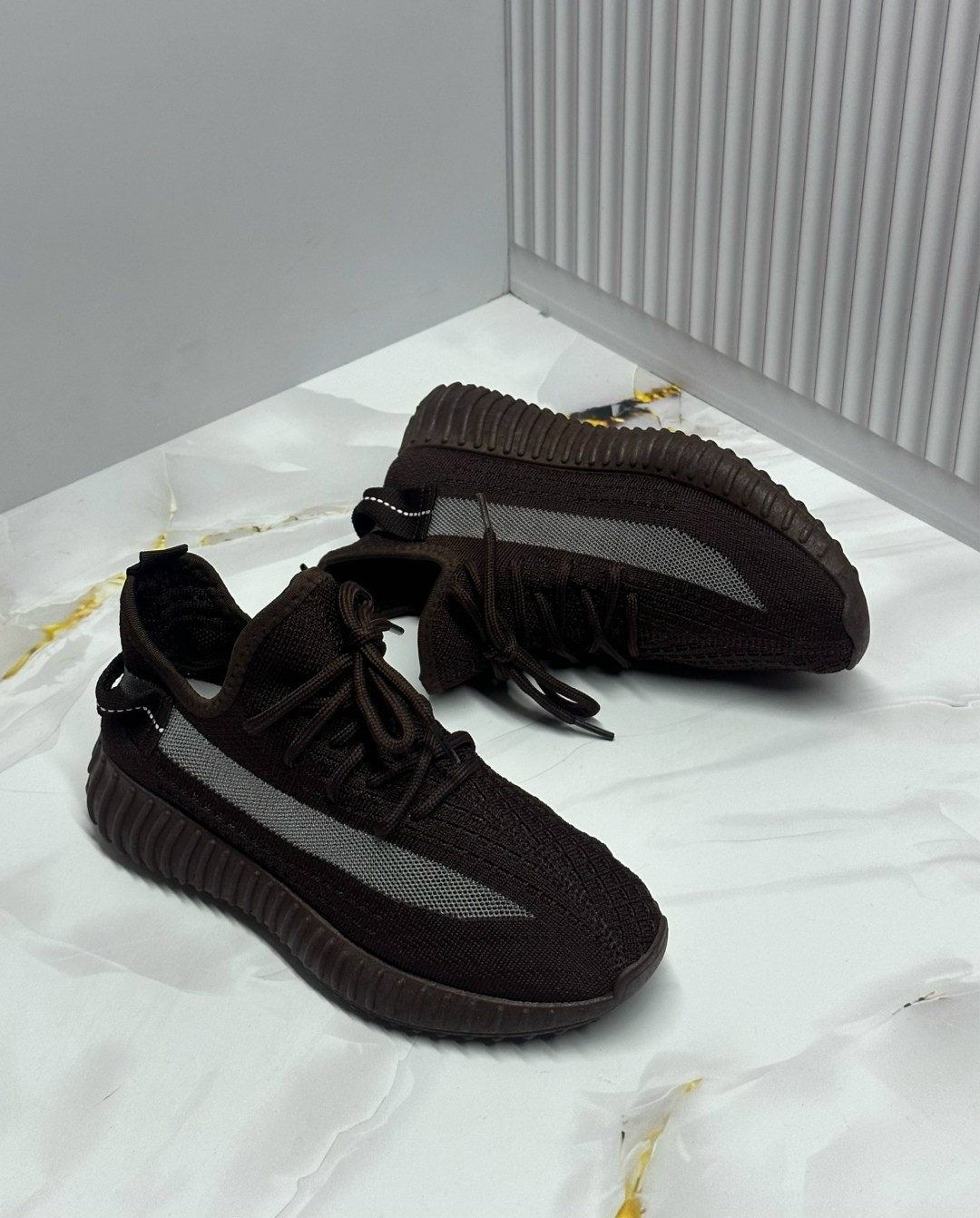 ,кроссовки adidas yeezy boost 350,кроссовки adidas yeezy boost,adidas yeezy boost 350 v 2,модные кроссовки изи