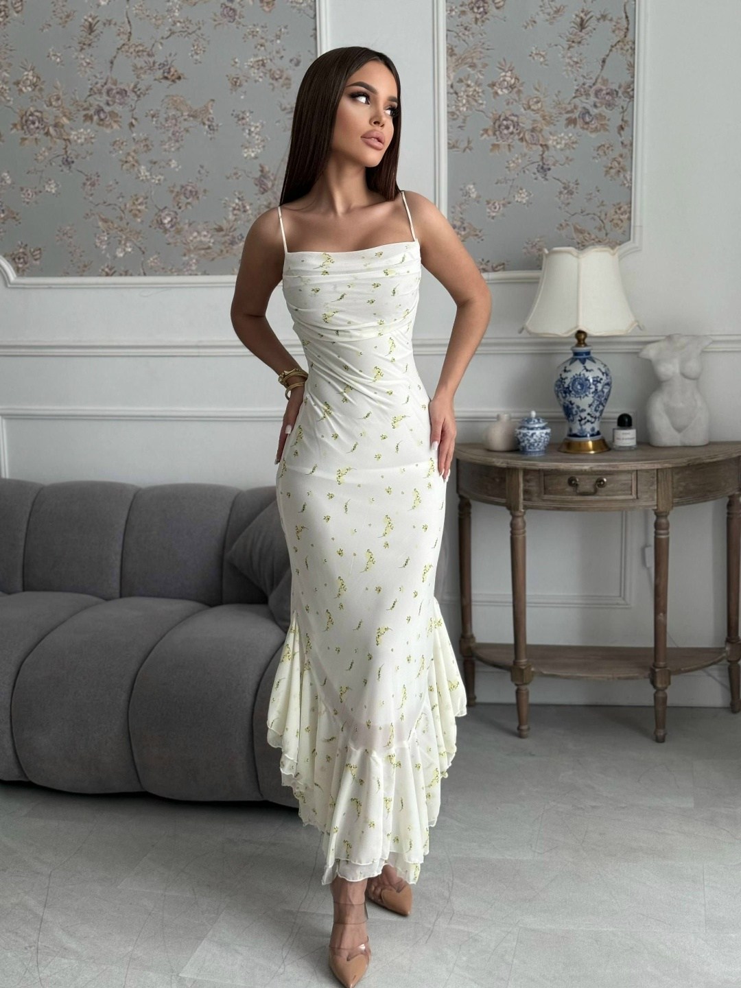 платье женской,вырез платья,платье летнее,платье,летнее платье макси