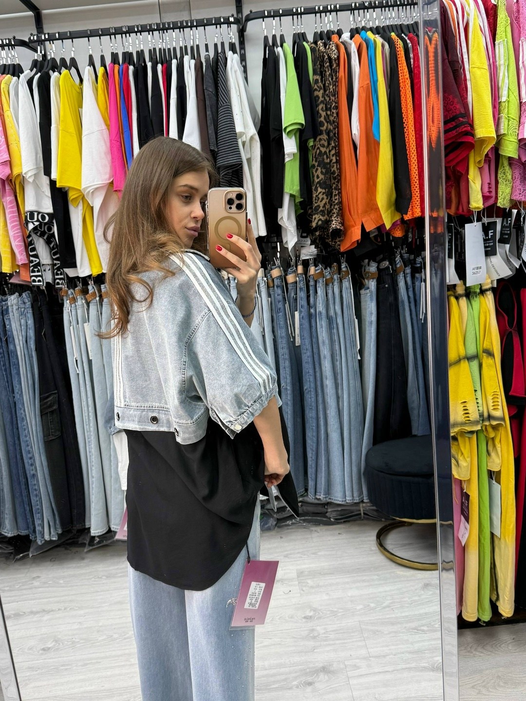 джинсовая куртка,джинсовая куртка женская,стильная джинсовая куртка,свободная джинсовая куртка