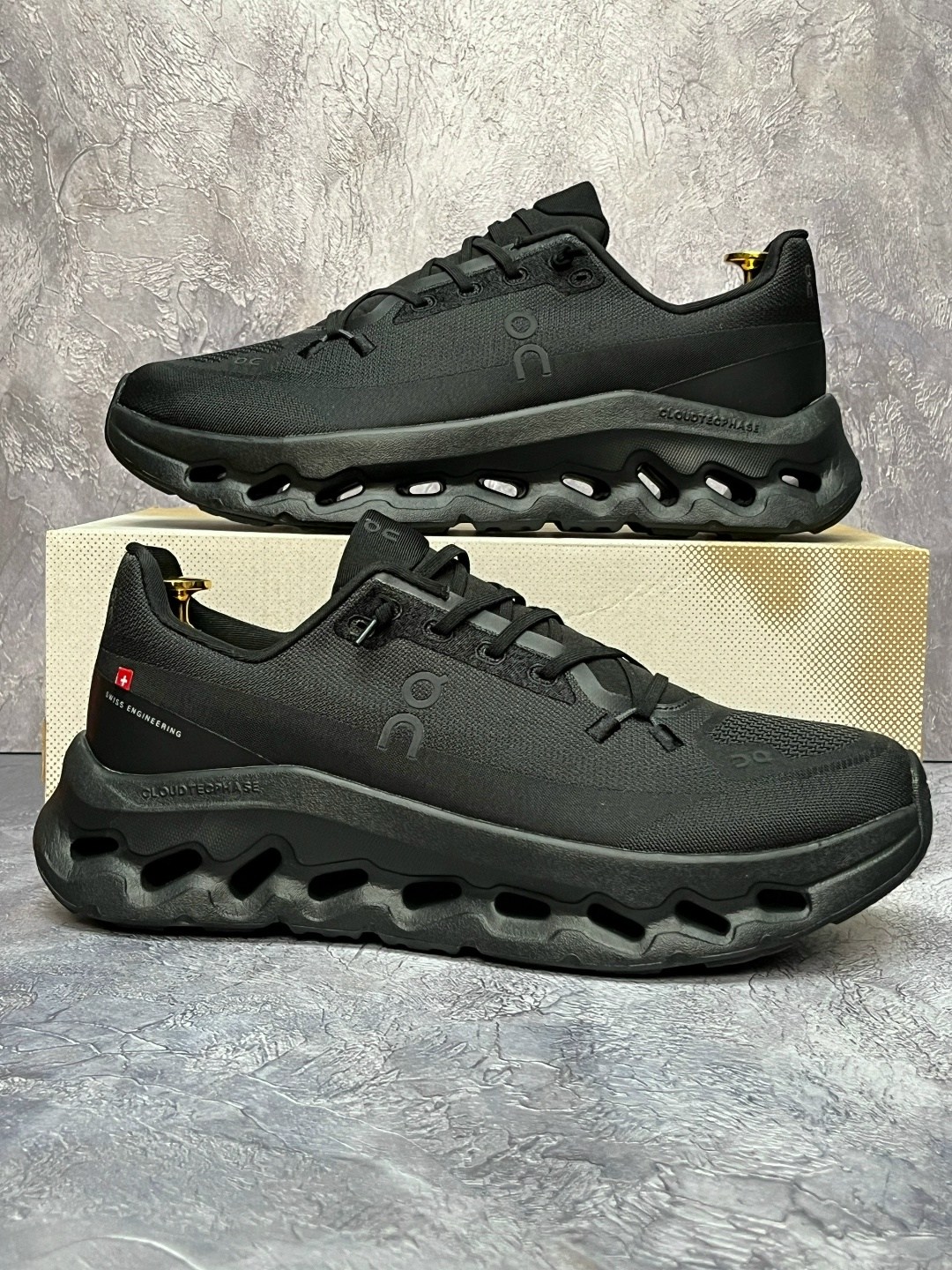 кроссовки,кроссовки on cloudtilt цвет eclipse black,черные кроссовки,оригинальные кроссовки,кроссовки on