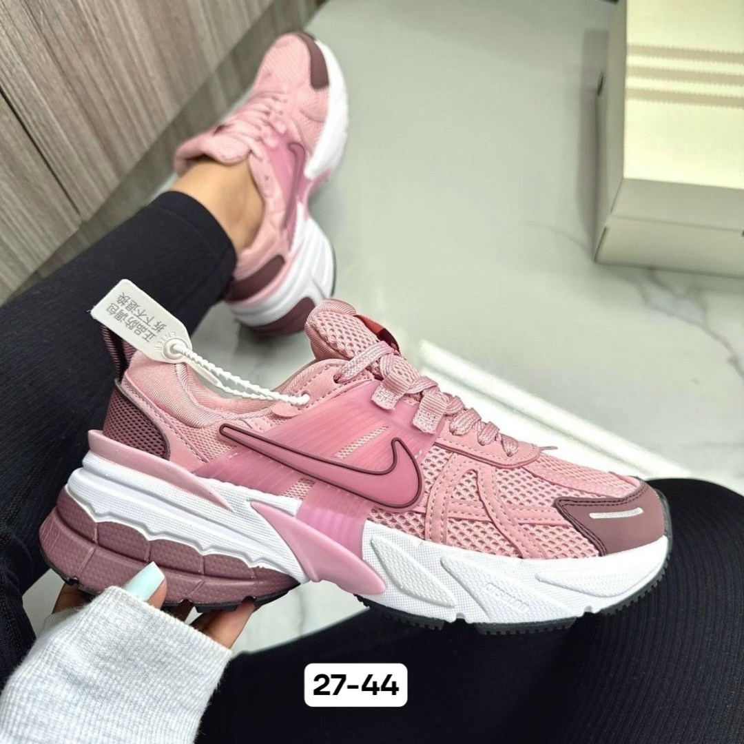 кроссовки nike женские,кроссовки,женские кроссовки,спортивная ,кроссовки nike