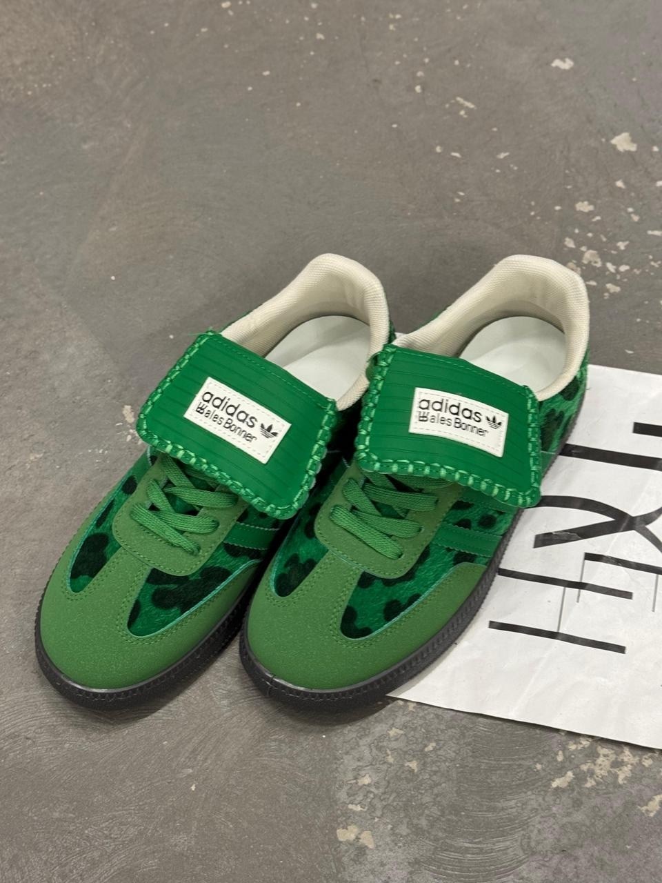 ,кроссовки адидас леопардовые,кроссовки adidas,адидас леопардовые,кроссовки леопардовые