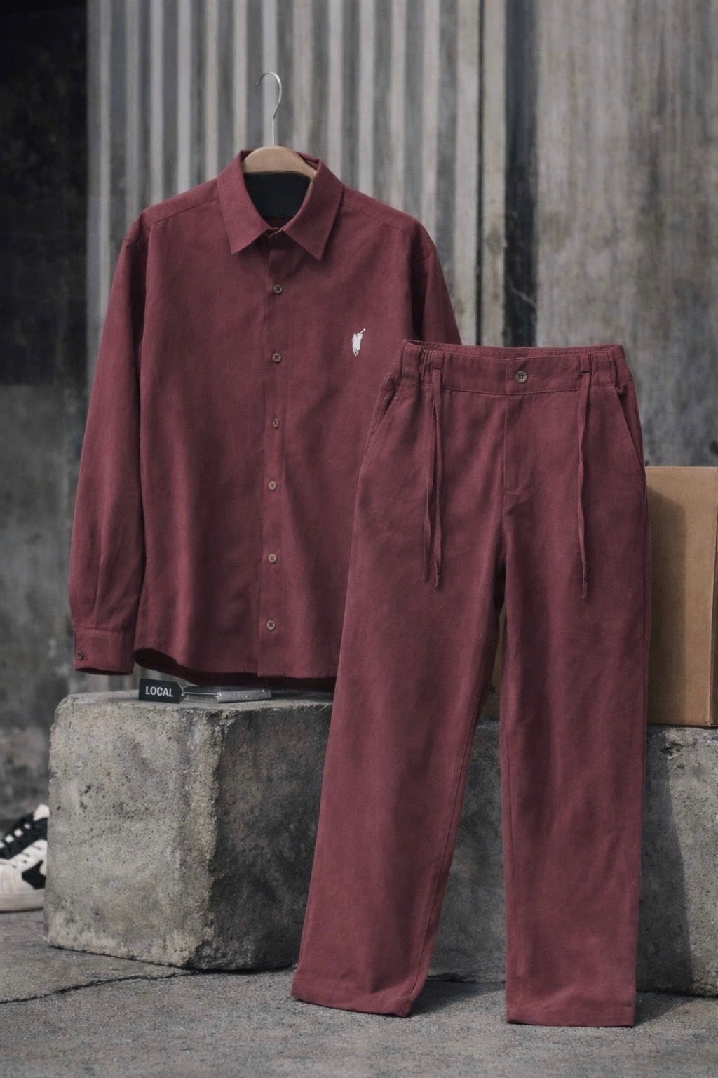 вельветовый костюм мужской,костюм двойка вельвет мужской,мужская мода,костюм двойка для мужчин вельвет,красный мужской костюм вельветовый xl