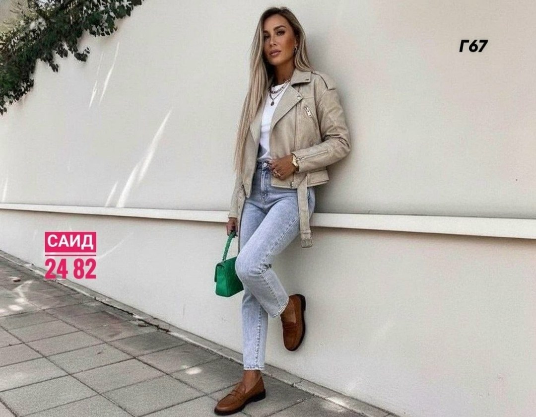 куртка стильная,куртка женская,куртка косуха женская,кожаная женская куртка-косуха в молочном цвете,куртка из экокожи женская