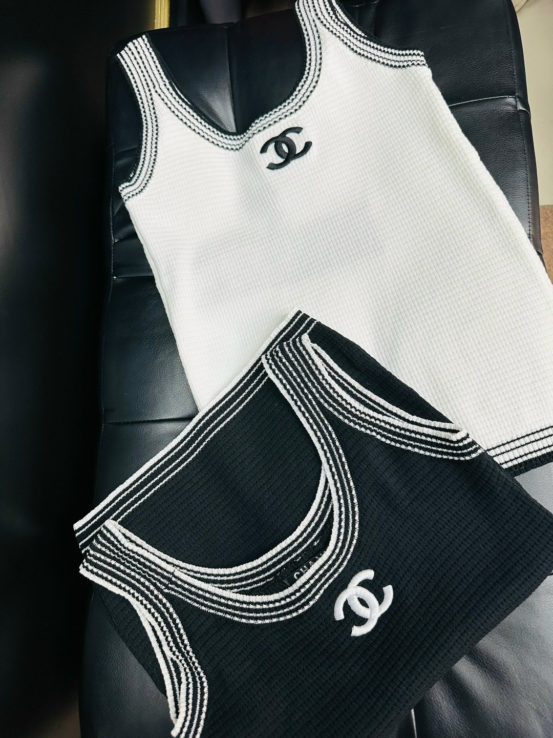 брендовые вещи,майка вязаная,шанель одежда,майка шанель,мода шанель