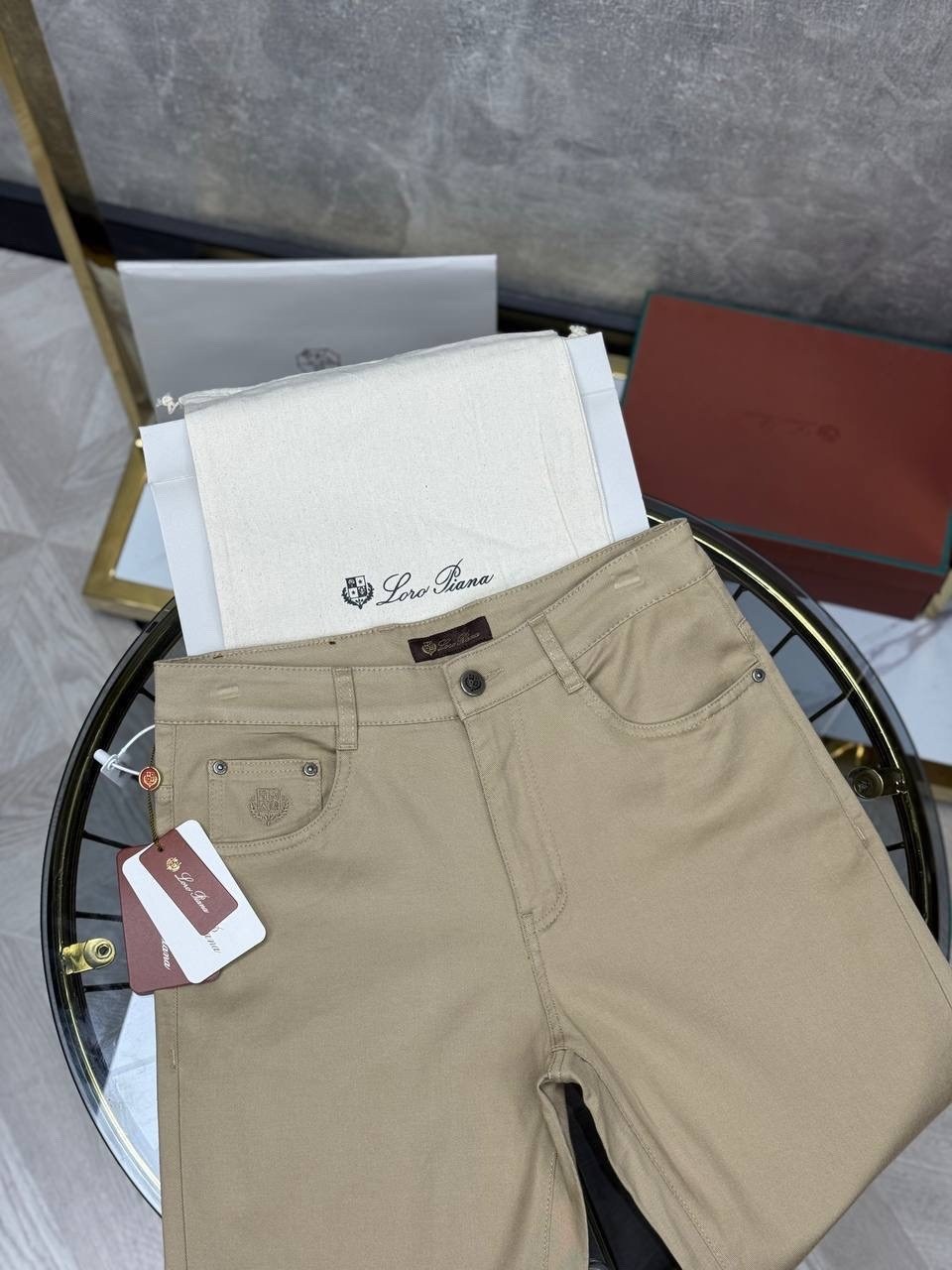 мужские брюки,бежевые брюки,повседневные брюки,брюки джинсы,мужская мода