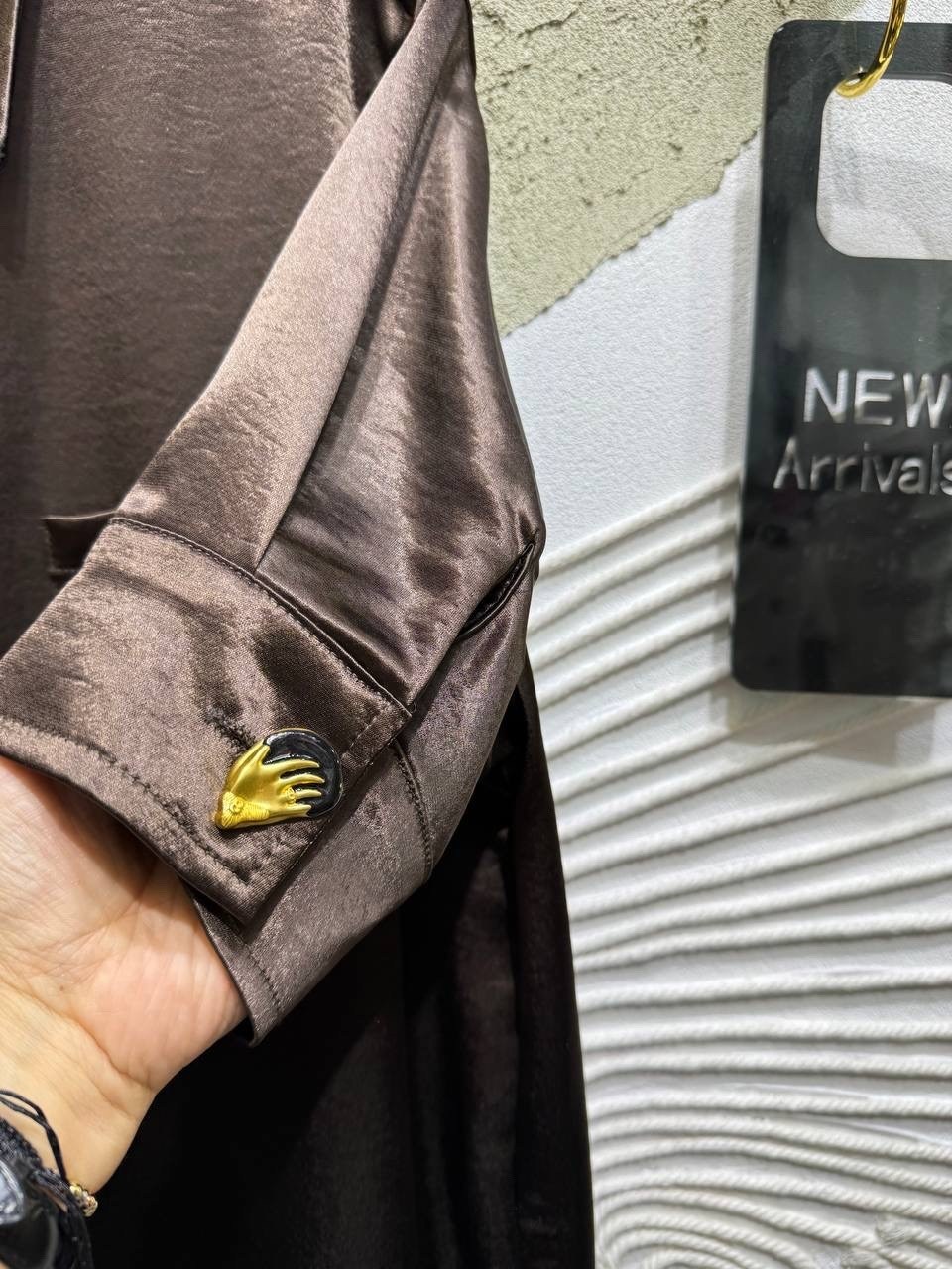 элегантные брюки,бежевая блузка,блузка женская,бежевые брюки женские,стильная женская блузка