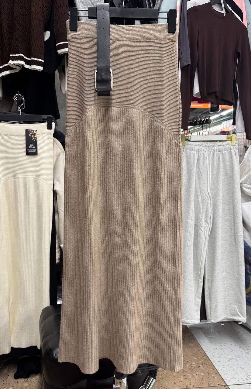 юбка трикотажная,юбка,юбка средней длины,вязаная юбка,вязаная женская юбка