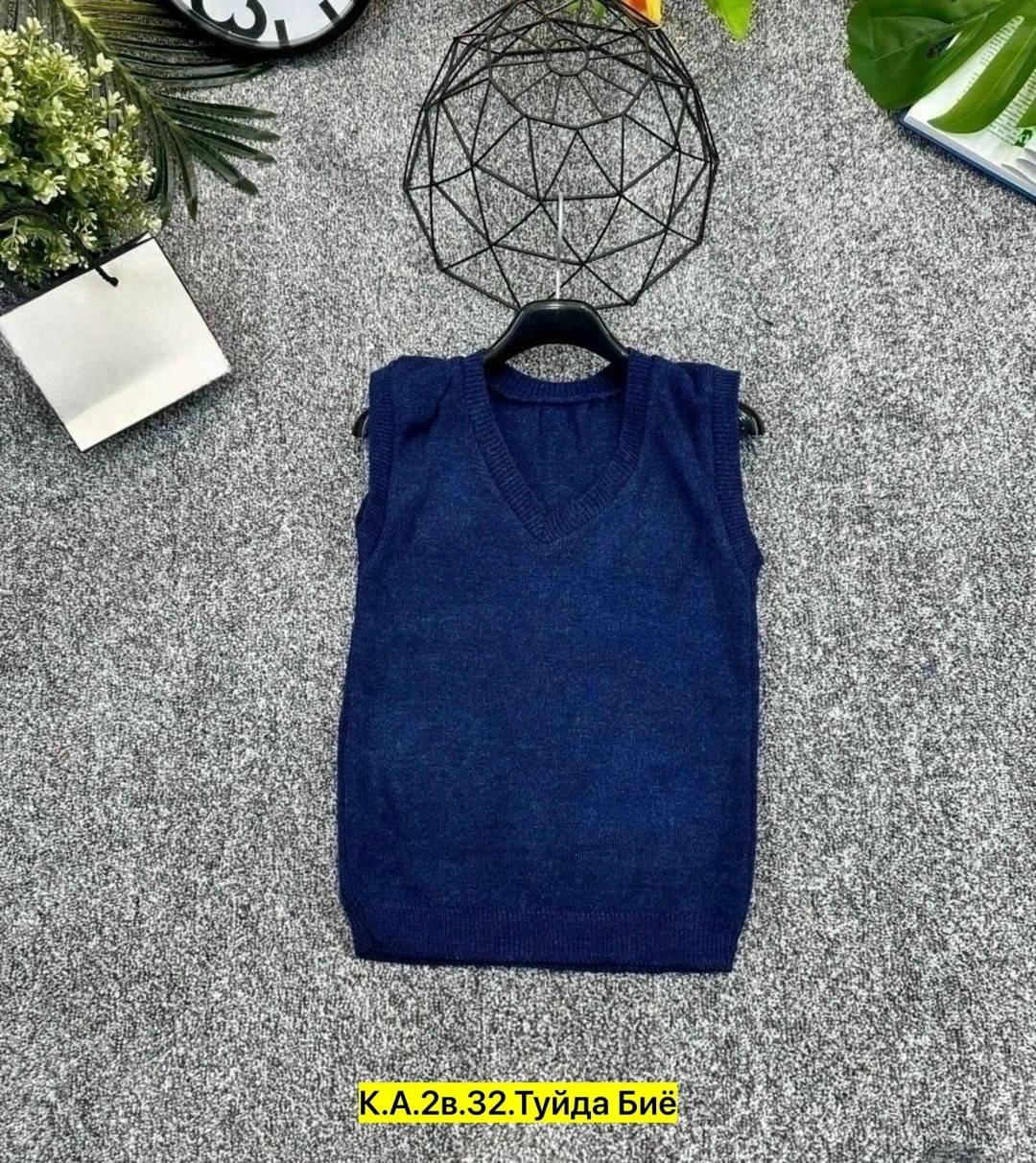 жилет детский,вязаная жилетка,школьный жилет,жилет вязаный,жилет для девочек