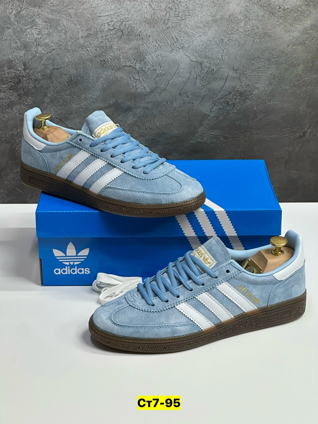 кроссовки adidas spezial,кроссовки adidas spezial голубые,кроссовки adidas,кроссовки мужские женские adidas,adidas spezial