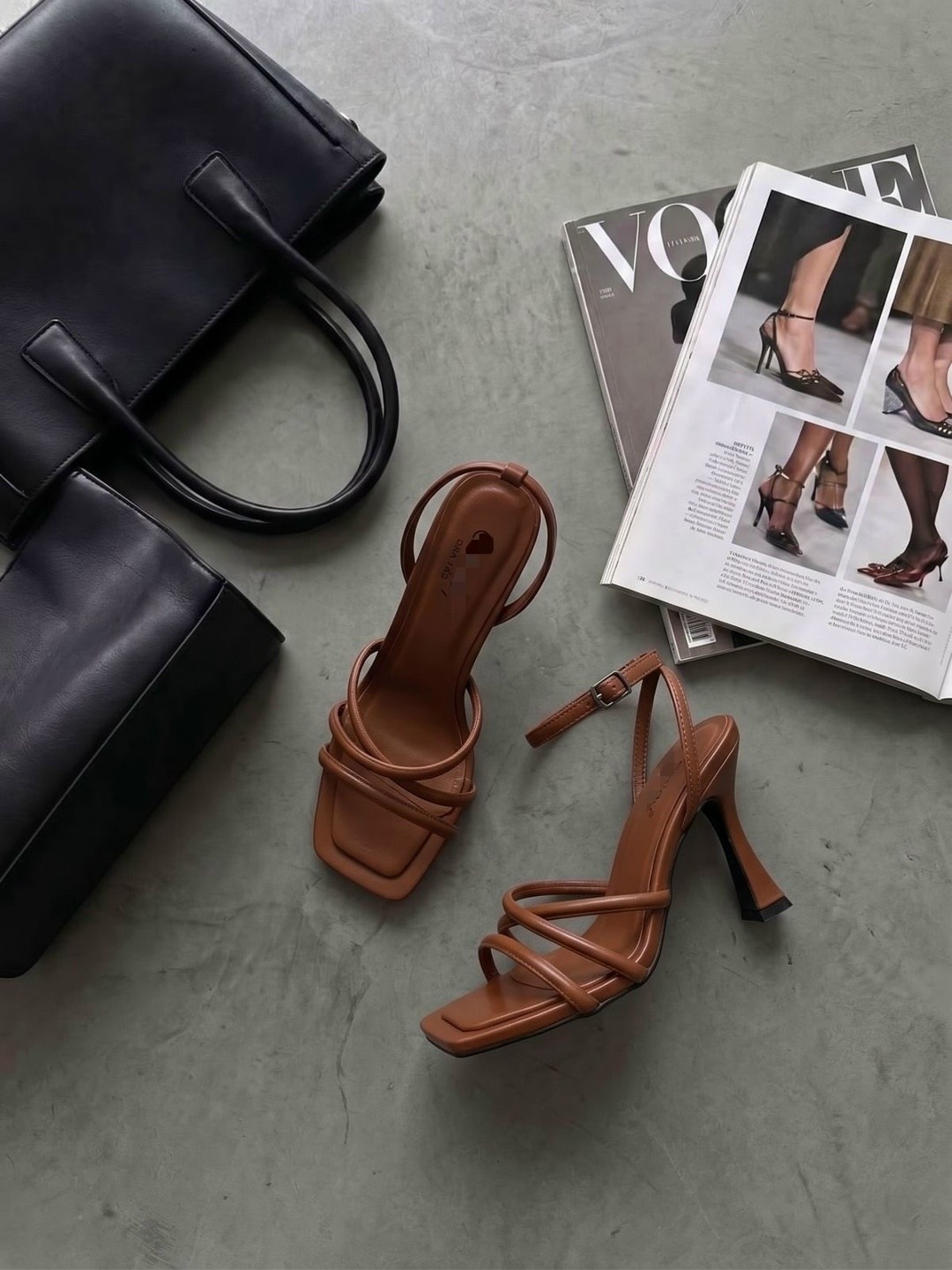 босоножки на каблуках,квадратные босоножки,босоножки женские,босоножки открытые,босоножки на ремешках