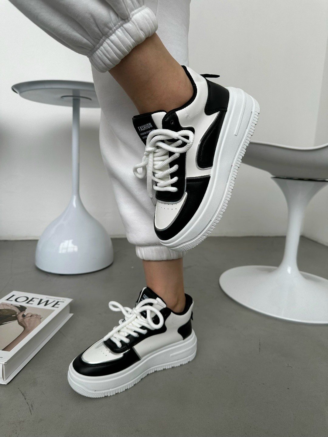 ,женские кроссовки,женская ,модные кроссовки,кроссовки на платформе женские