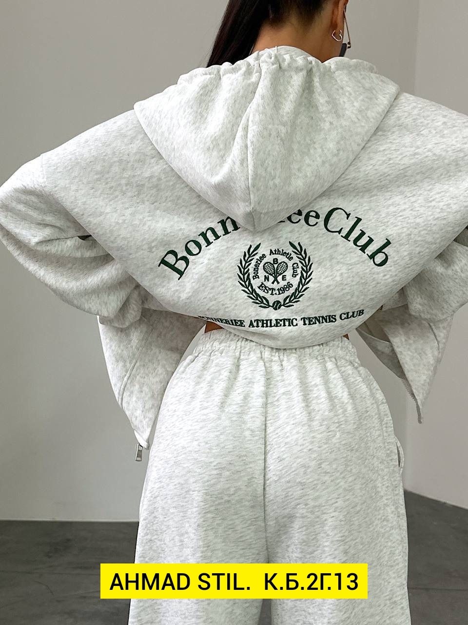 спортивный костюм женский,костюм женский с капюшоном,спортивный костюм,костюм женский ,костюмчик